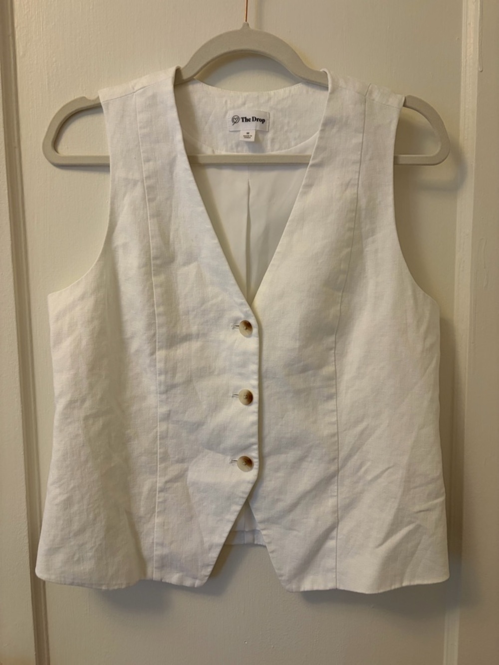 The Drop White Button-Front Sleeveless Vest